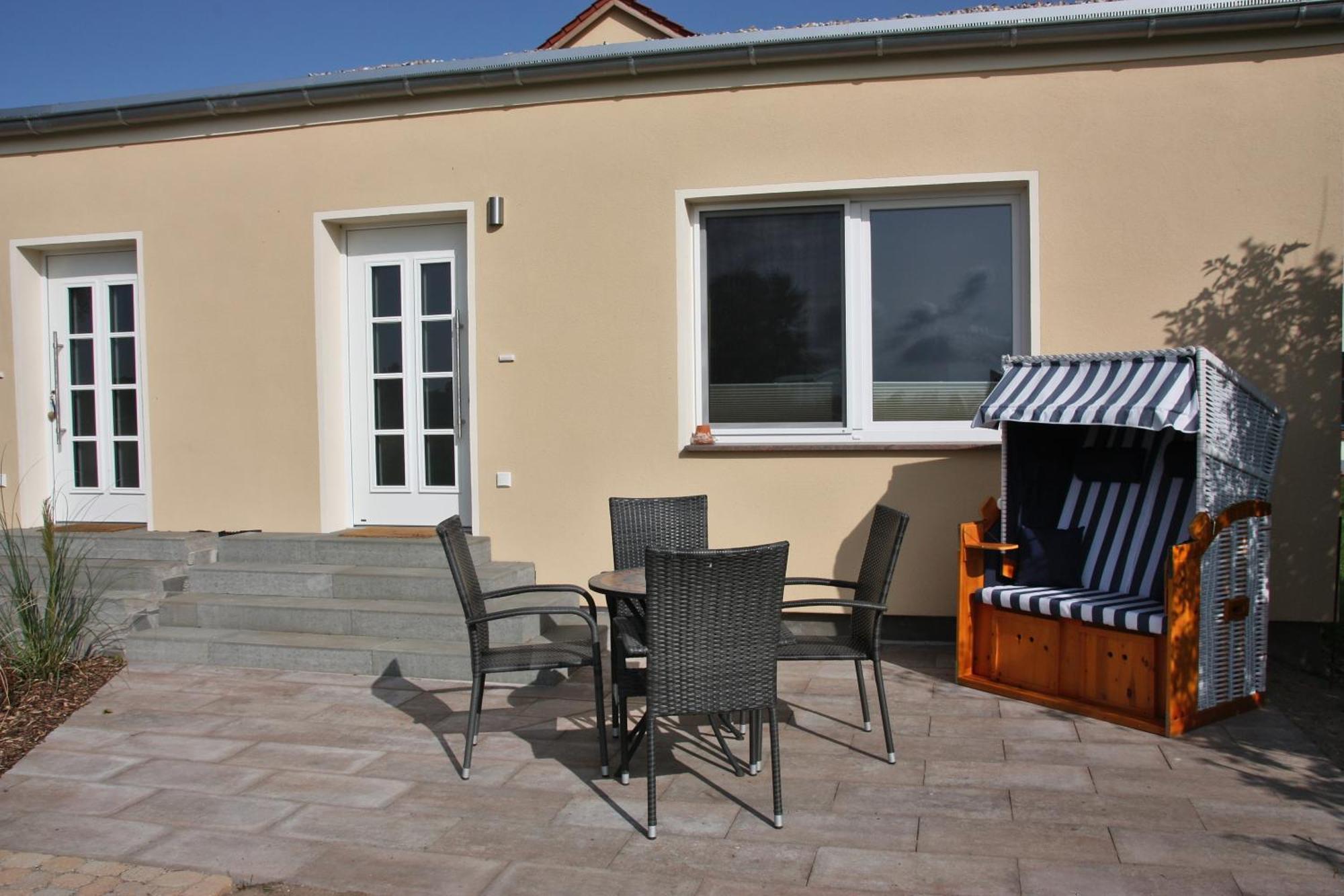 Landhaus Philipp - Ruhe & Meer Ostseebad Nienhagen Exterior foto